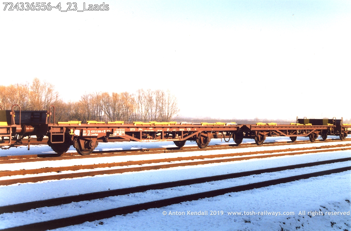 724336556-4_23_Laads.jpg